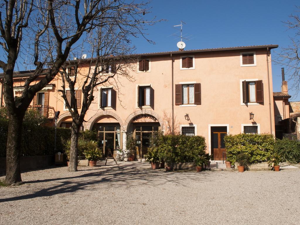 Boutique Hotel Corte Malaspina 카스텔누보델가다 외부 사진
