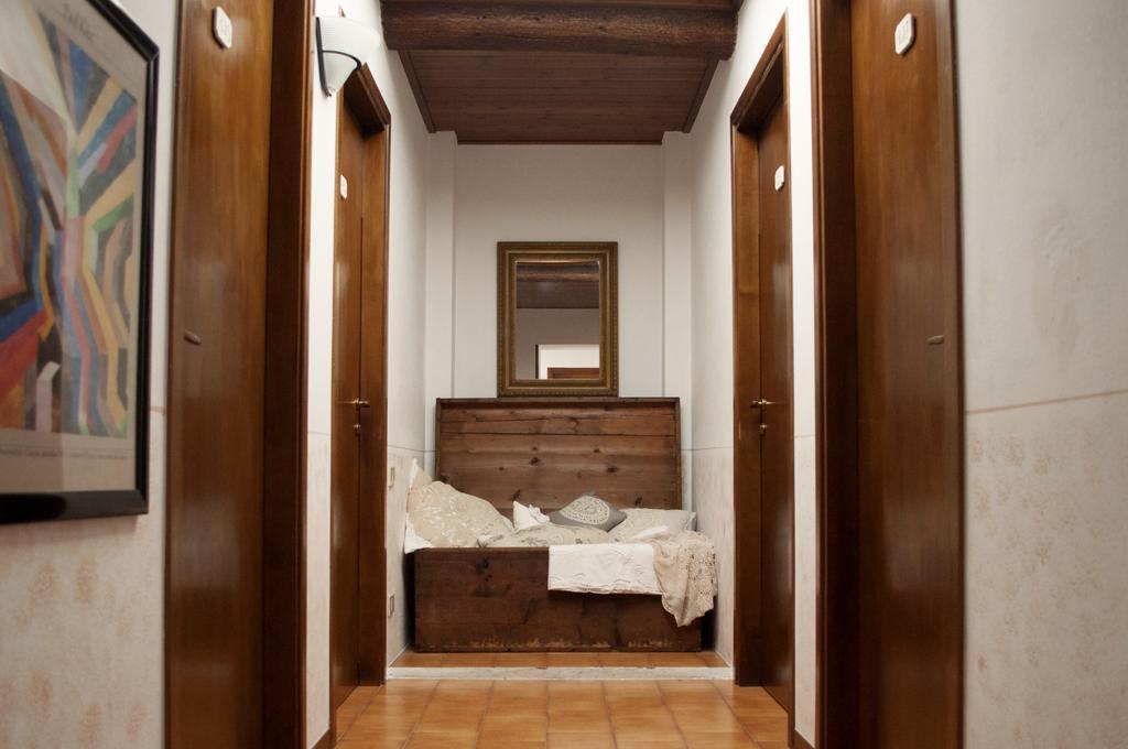 Boutique Hotel Corte Malaspina 카스텔누보델가다 외부 사진